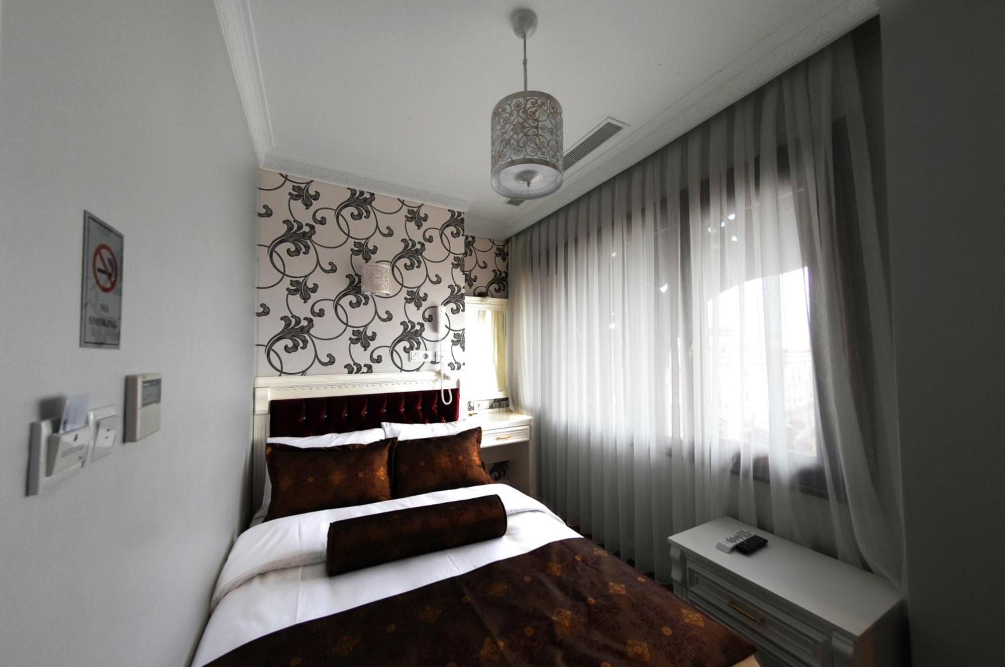 Hotel Coliseum อิสตันบูล ภายนอก รูปภาพ